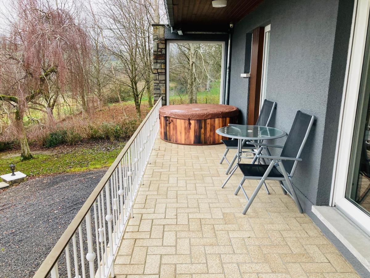 Maison De Vacances Privative A Louer Эвей Экстерьер фото